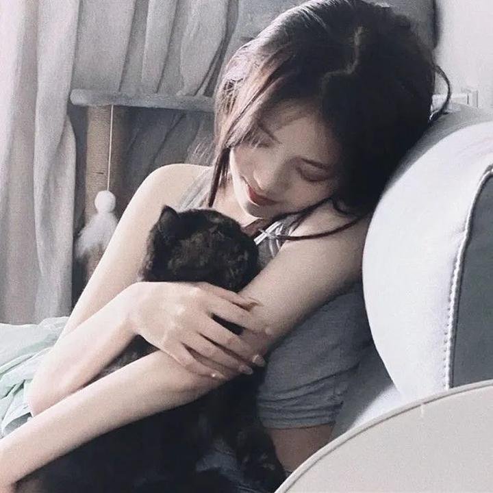 红发女郎